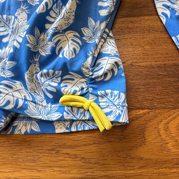 MINI BODEN Tropical Swim RashGuard Top Girls 7-8 128cm Blue Rash Guard Parrots - Picture 3 of 7